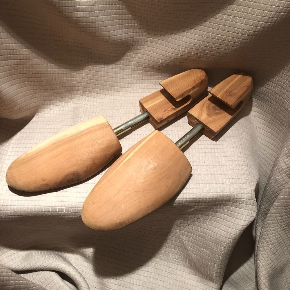 Rochester Shoe Tree Company, Cedar Wood Shoe Stretchers, Xl
